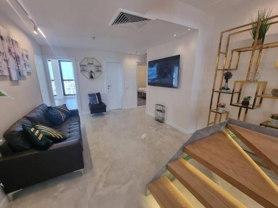 Jtower Royal Suites - The Penthouse - Alefimmoed Baitulmaqdis Luaran gambar