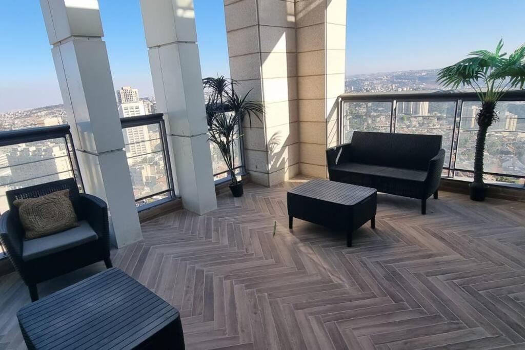 Jtower Royal Suites - The Penthouse - Alefimmoed Baitulmaqdis Luaran gambar
