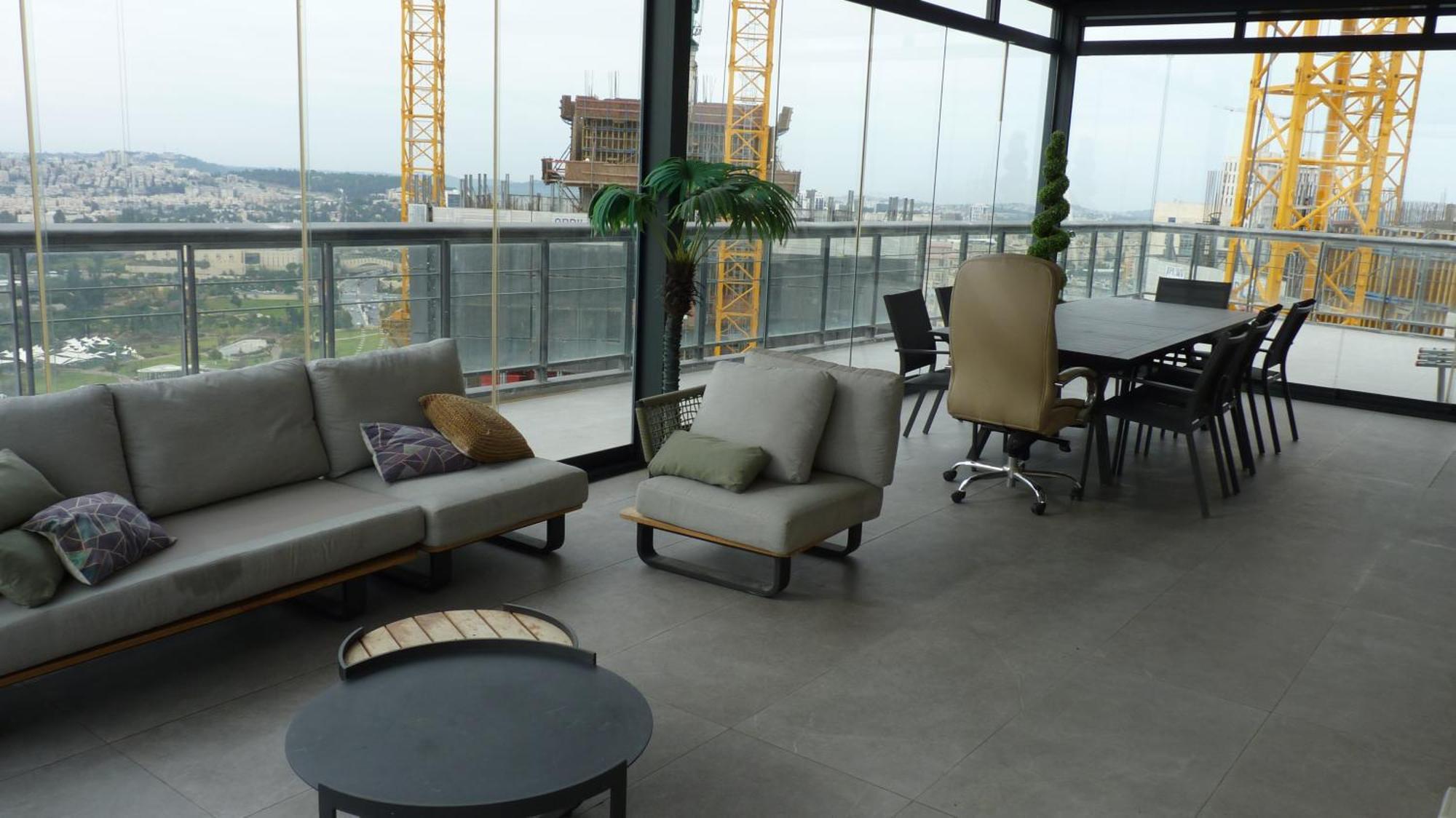 Jtower Royal Suites - The Penthouse - Alefimmoed Baitulmaqdis Luaran gambar