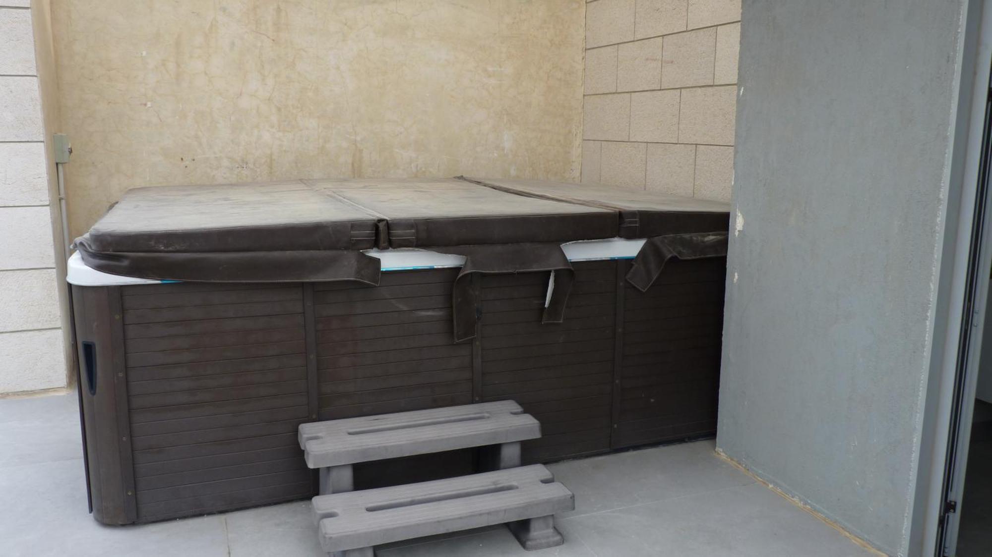 Jtower Royal Suites - The Penthouse - Alefimmoed Baitulmaqdis Luaran gambar