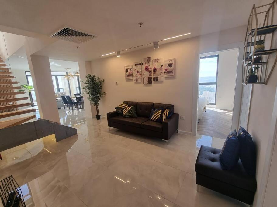 Jtower Royal Suites - The Penthouse - Alefimmoed Baitulmaqdis Luaran gambar